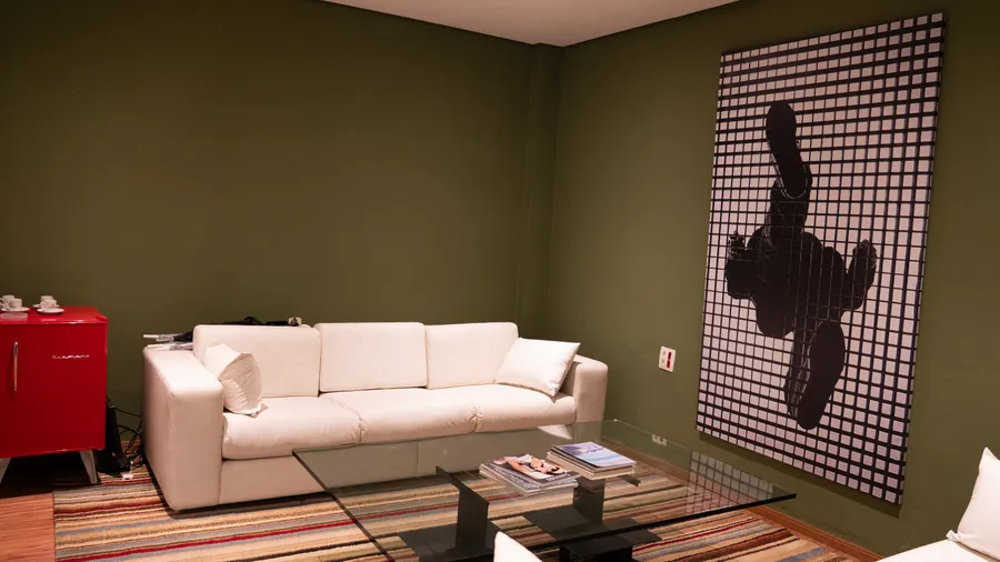 Mezanino do Leopoldo House — lounge executivo